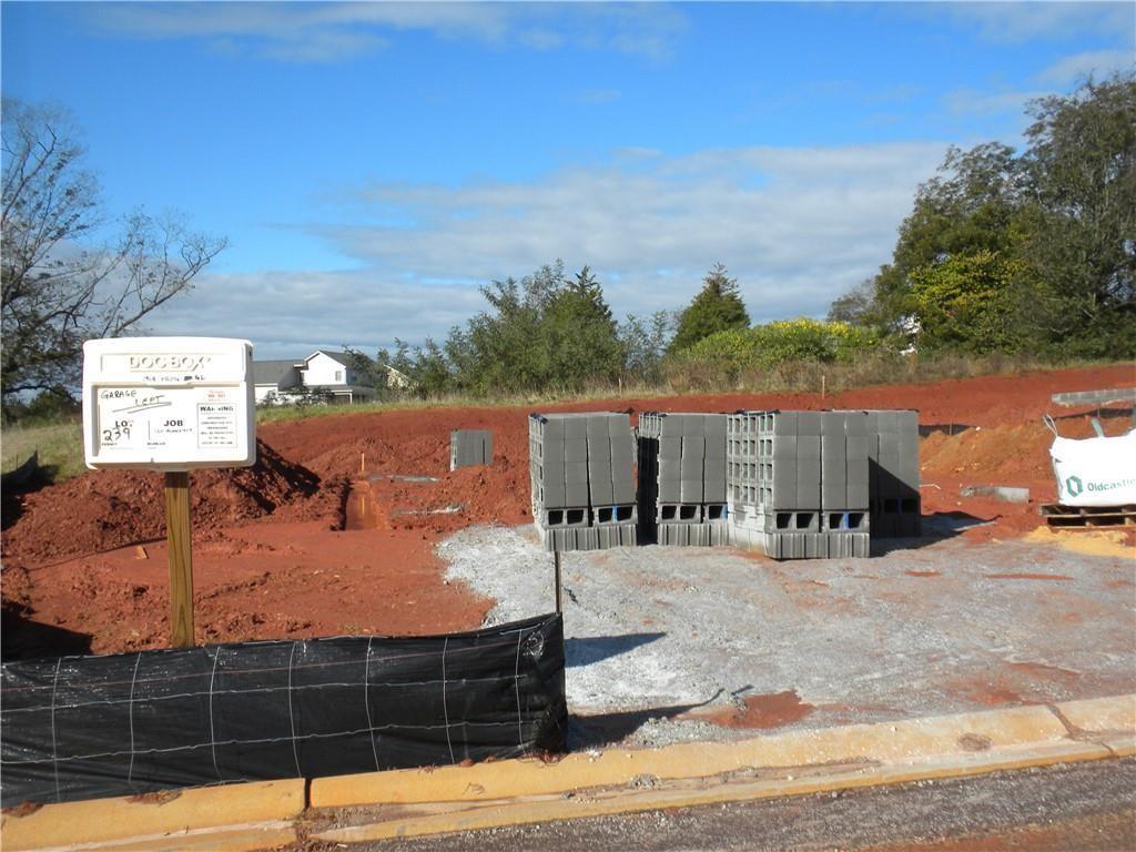 120 Homeplace Drive - Photo 1