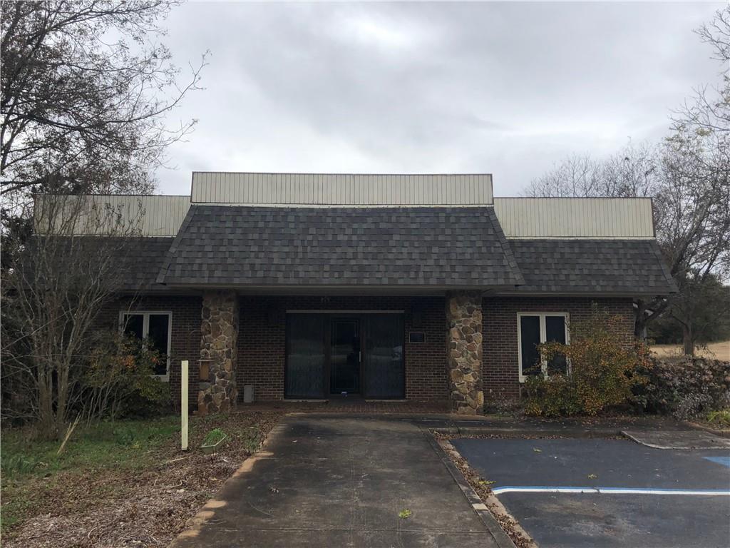 1743 Blue Ridge Boulevard - Photo 1