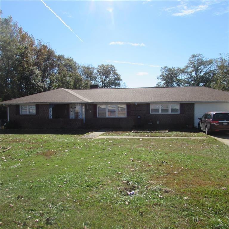 102 Dixie Drive - Photo 1