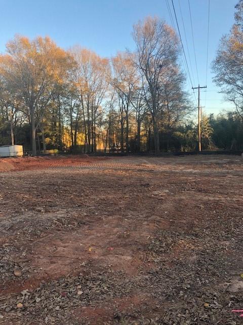 205 Longview Drive - Photo 1