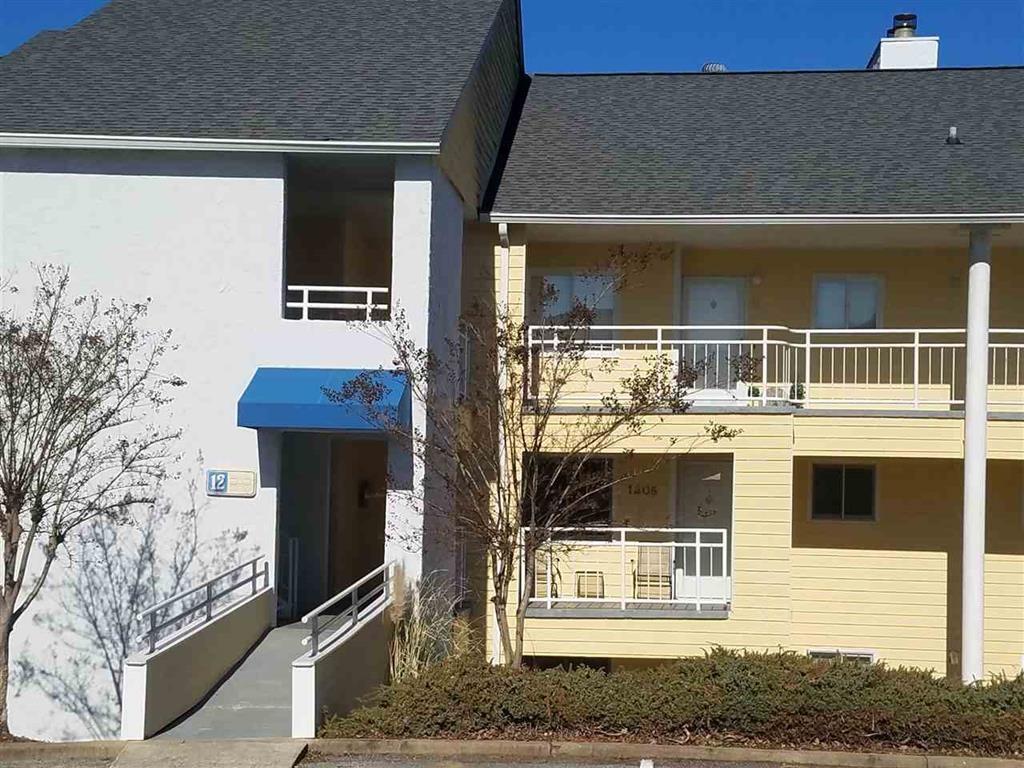 1203 Northlake Dr Drive - Photo 1