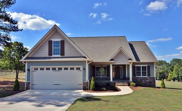 64 Aquavista Drive - Photo 1