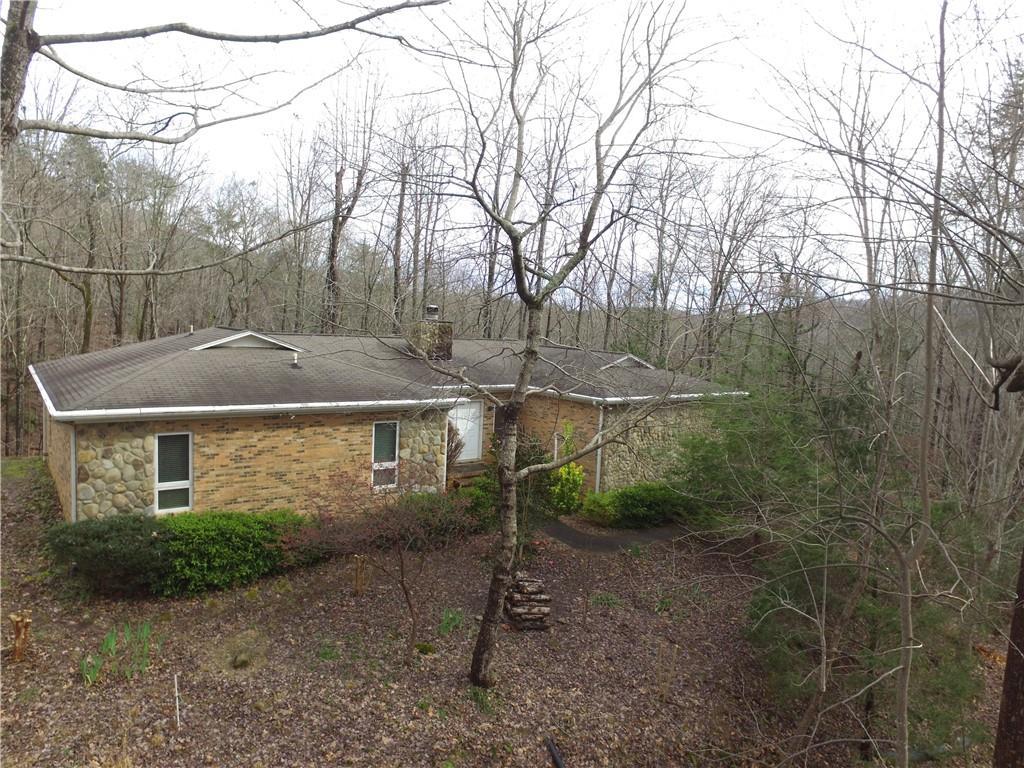 628 Holly Springs School Road - Photo 1