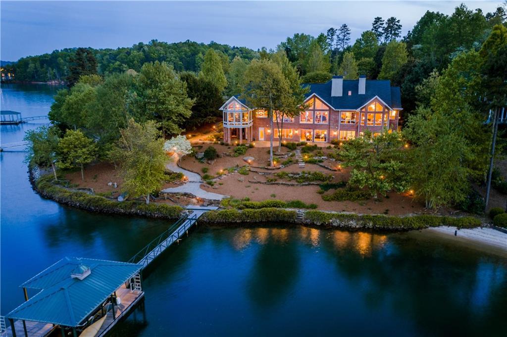 125 Wynward Pointe Drive - Photo 1