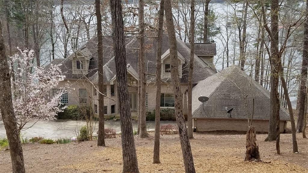 350 Lakeshore Drive - Photo 1