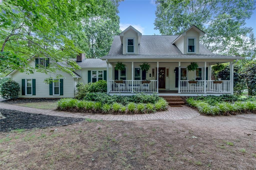 2 Fredrick Court - Photo 1