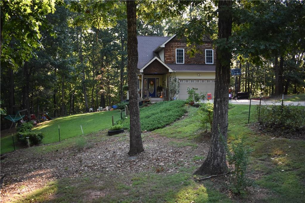 1507 Goddard Avenue - Photo 1