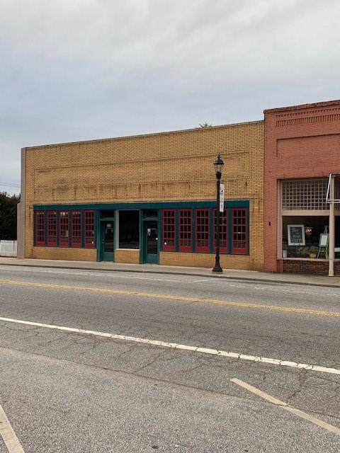 105 W Main St Street - Photo 1