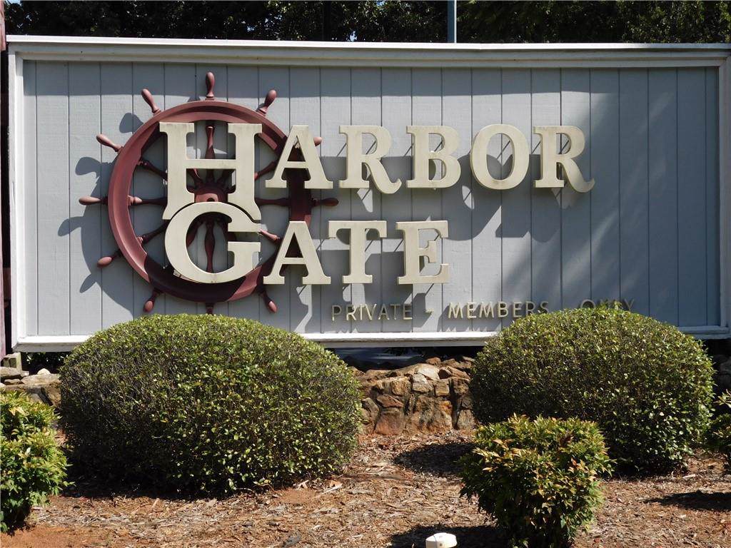 43 Harbor Gate - Photo 1