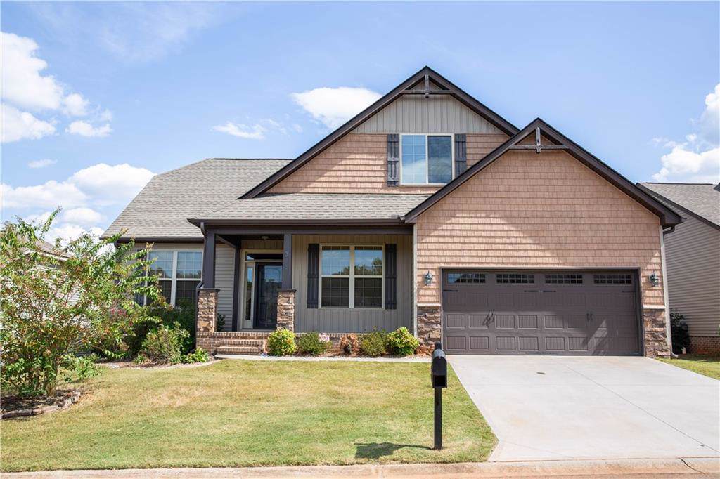 313 Stonegate Drive - Photo 1
