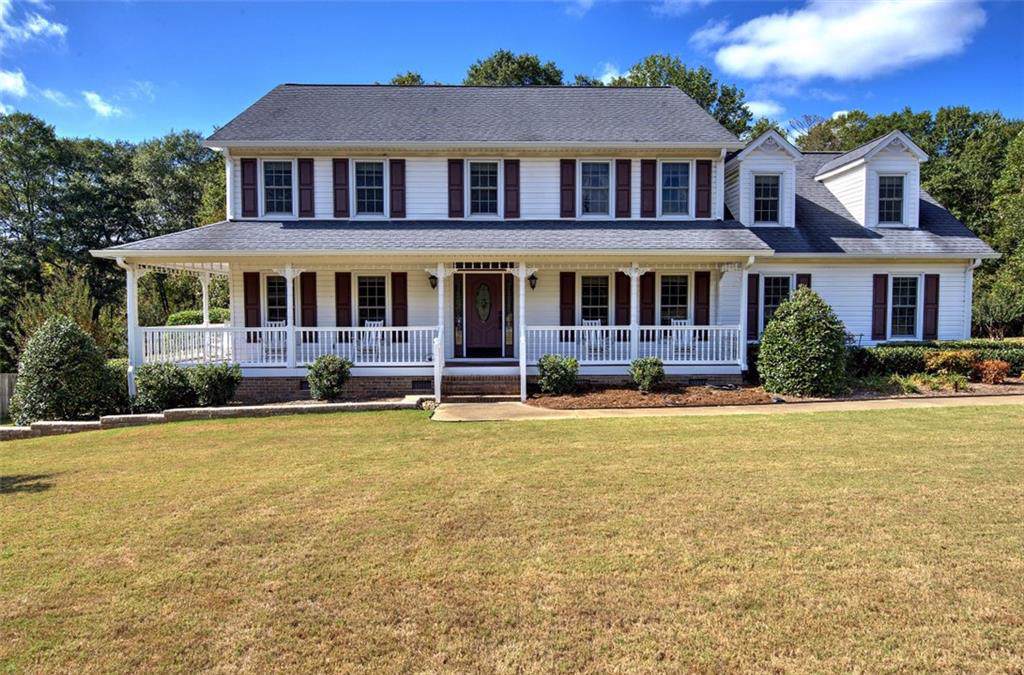 322 Monroe Drive - Photo 1