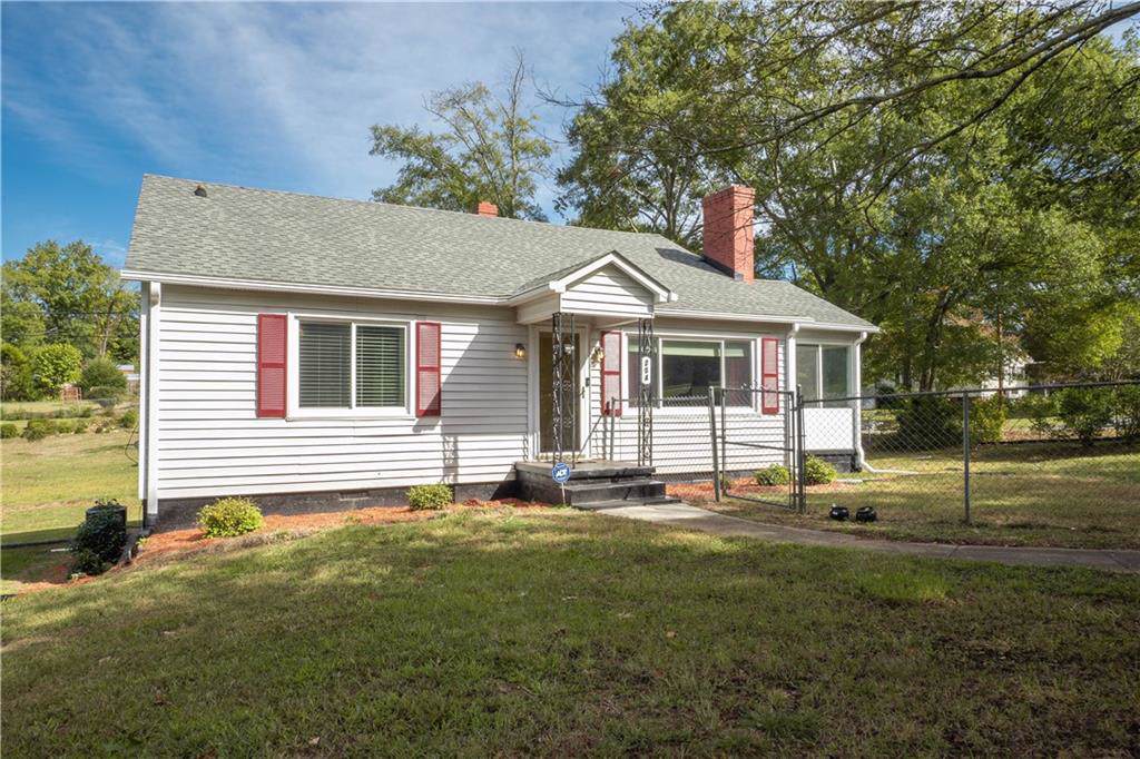 204 Woodson Street - Photo 1