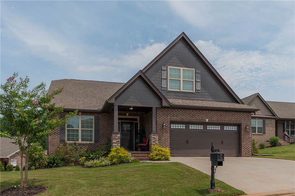 403 Big Barn Court - Photo 1