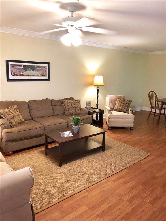 833 Old Greenville Highway - Photo 1