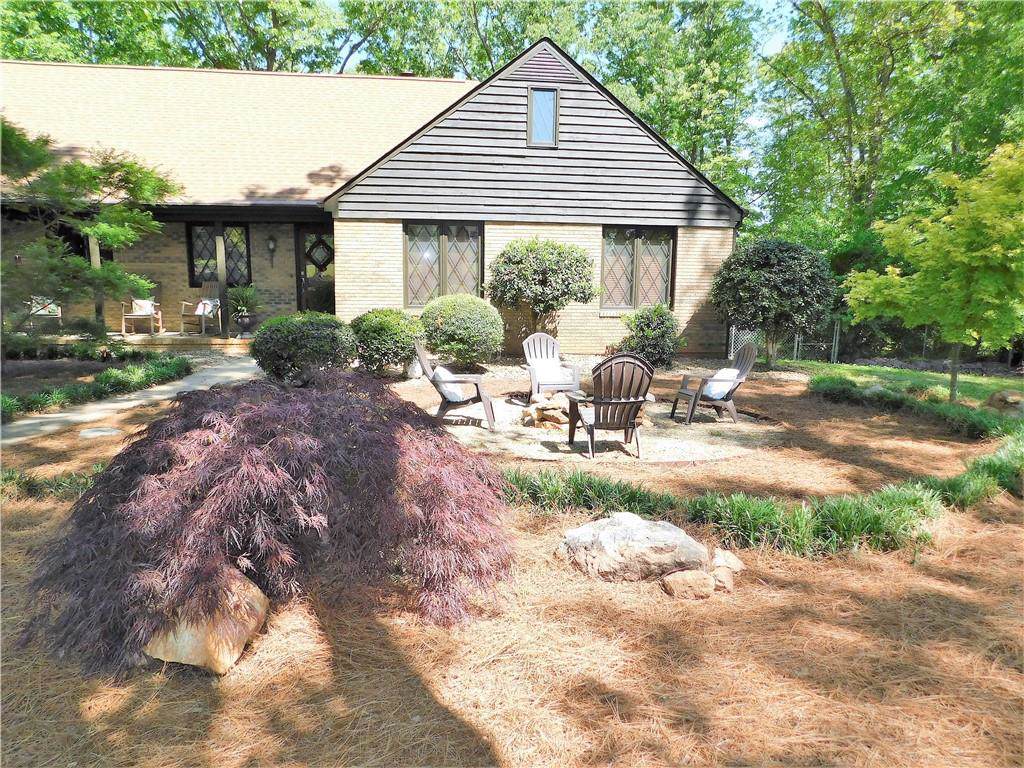 2911 Bayshore Drive - Photo 1