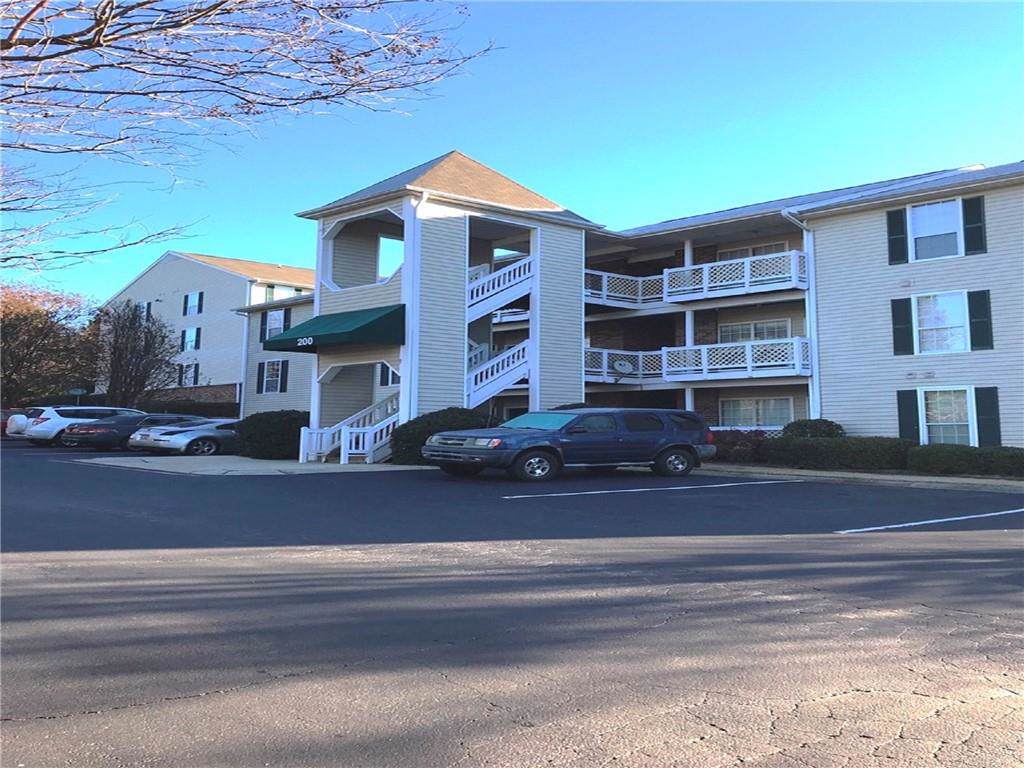 102 Calhoun Street - Photo 1