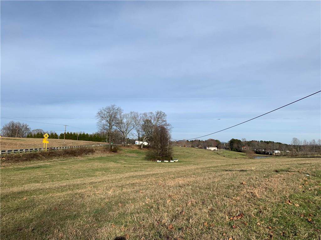 1905 Walhala Highway - Photo 1