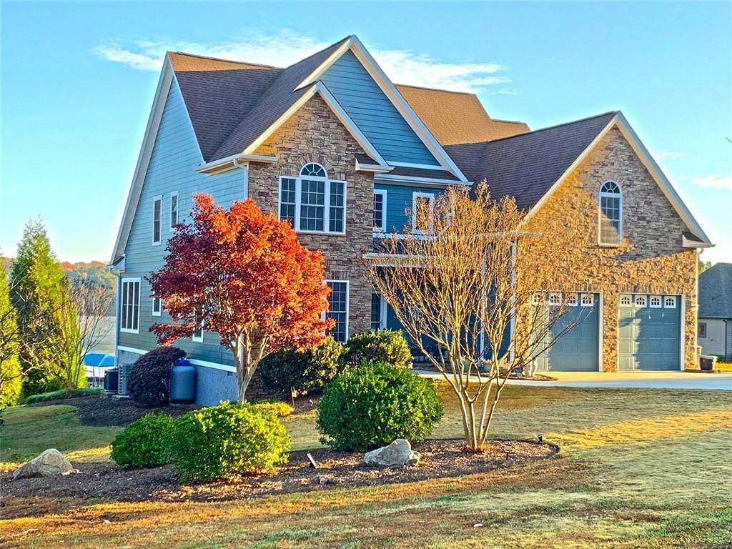 205 Oak Stone Drive - Photo 1