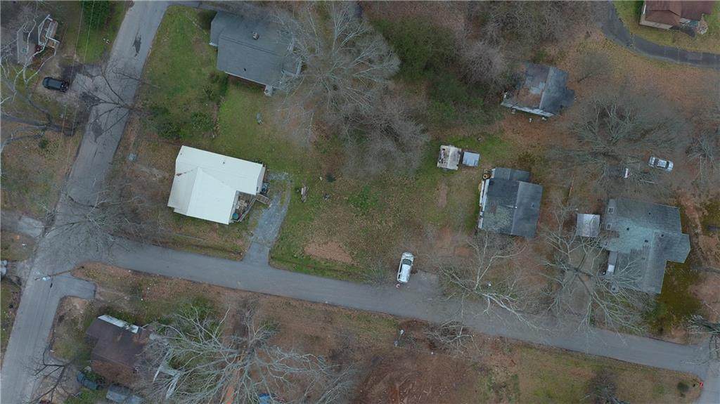 101 Duke Drive - Photo 1