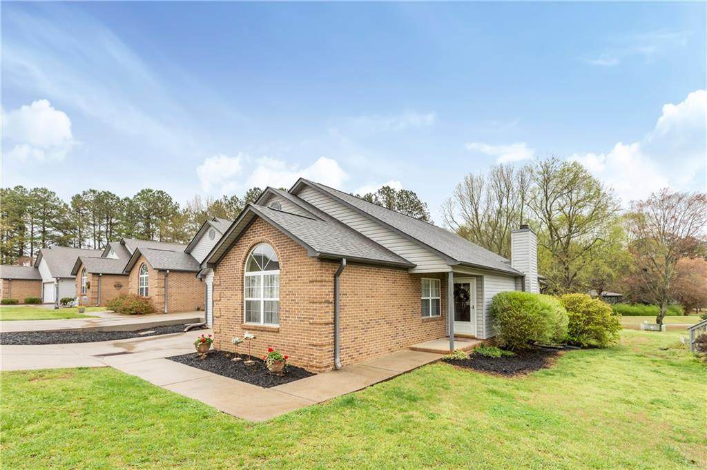 1119 Cobbs Glen Drive - Photo 1
