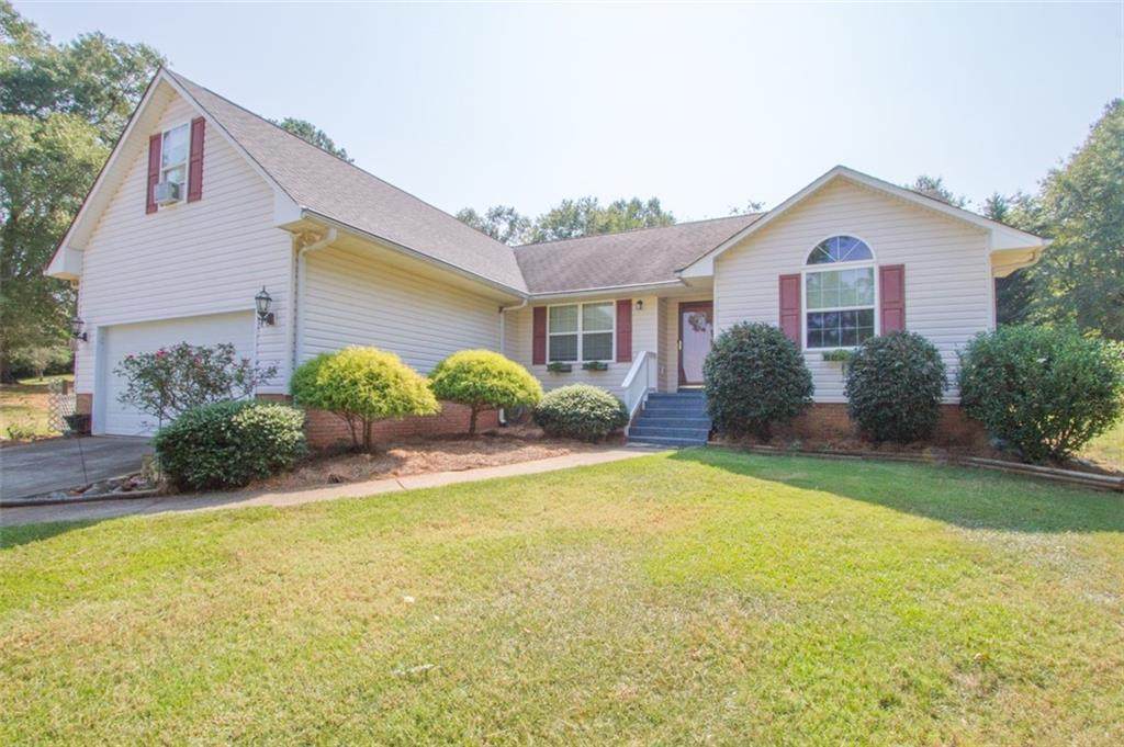 1105-A Versailles Avenue - Photo 1