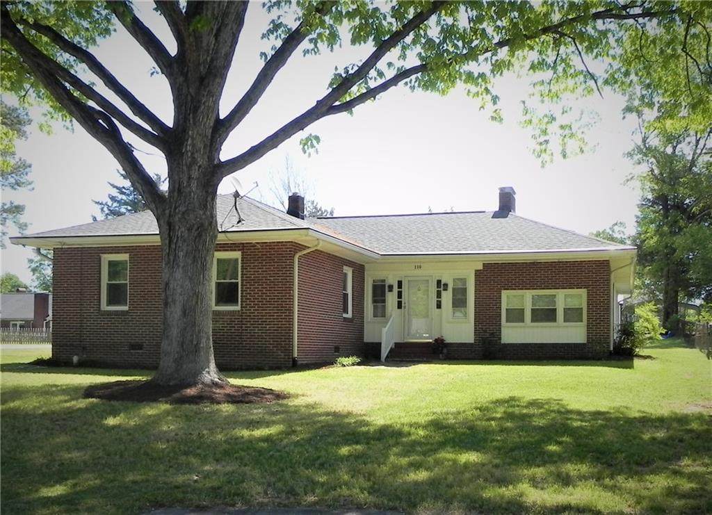 110 Maple Drive - Photo 1 110 Maple Drive - Photo 1