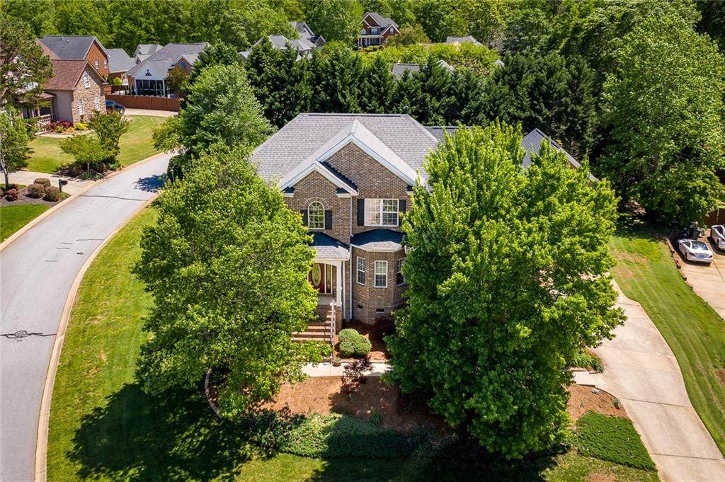 205 Abercorn Way - Photo 1 205 Abercorn Way - Photo 1
