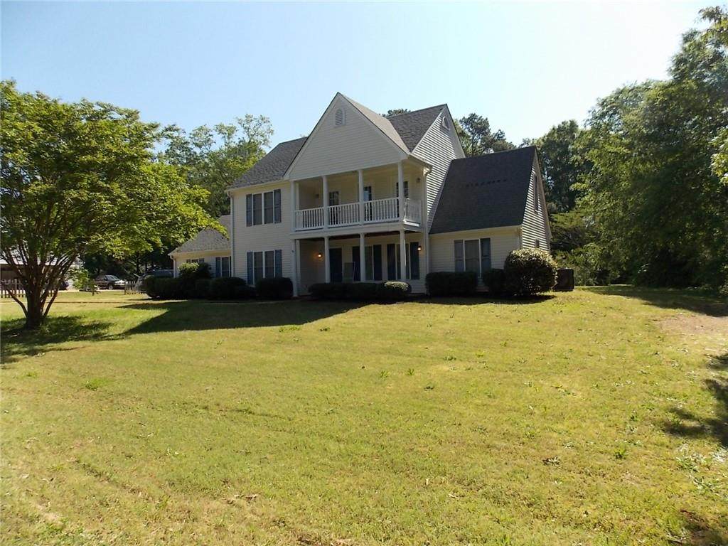 305 Berkeley Drive - Photo 1