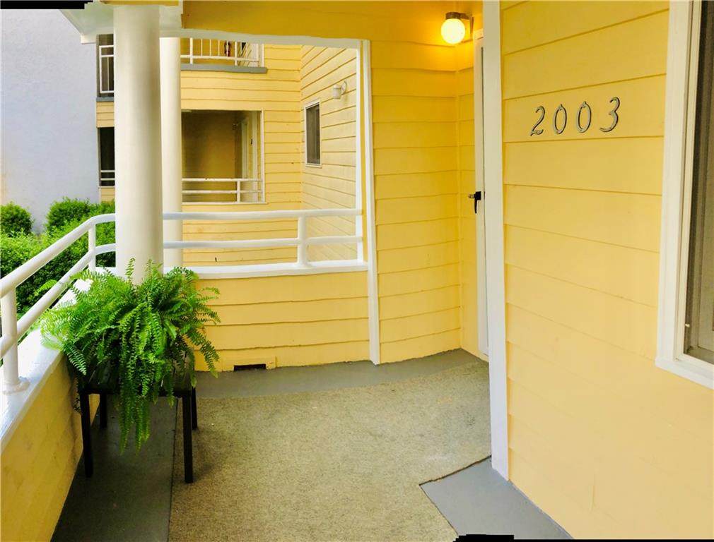 2003 Northlake Drive - Photo 1