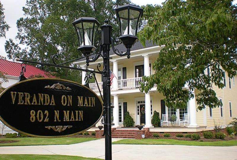802 Main Street - Photo 1