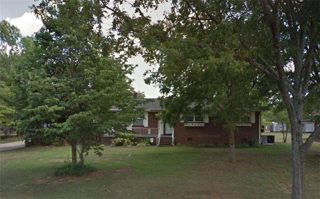 1203 Dickens Avenue - Photo 1