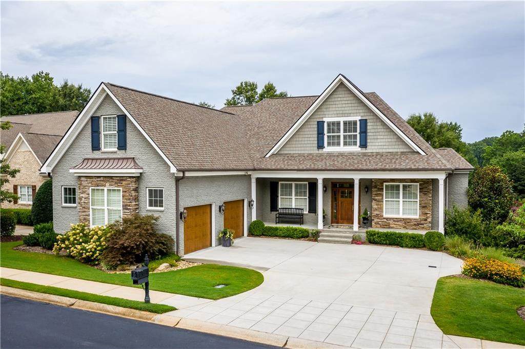 104 Hampton Grove Way - Photo 1