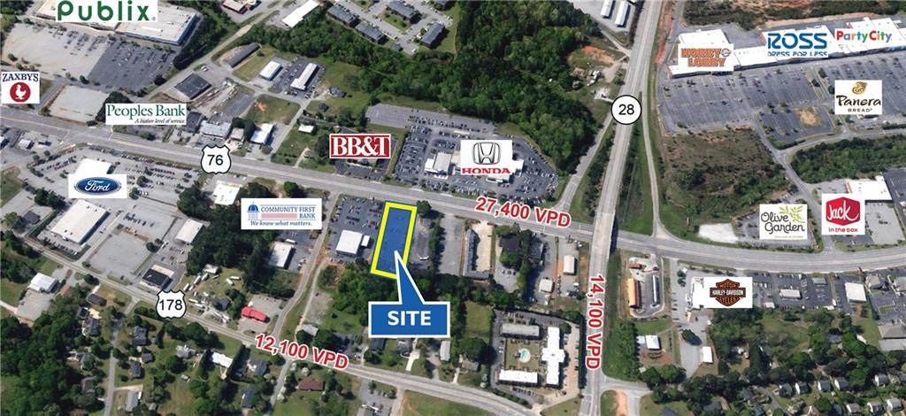 4010 Clemson Boulevard - Photo 1