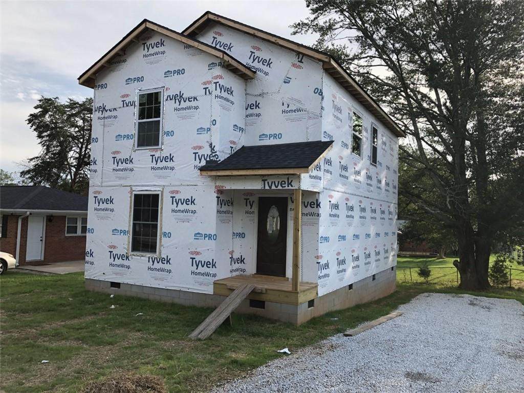 100 Lloyd Avenue - Photo 1
