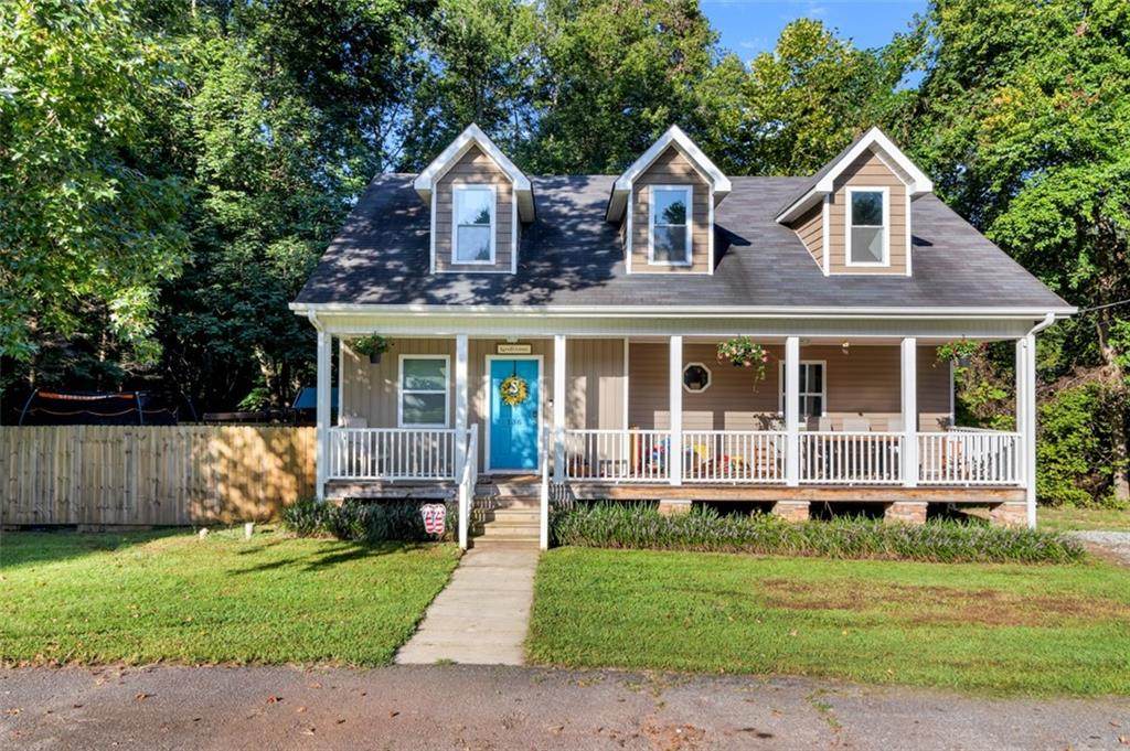 136 Cherokee Road - Photo 1