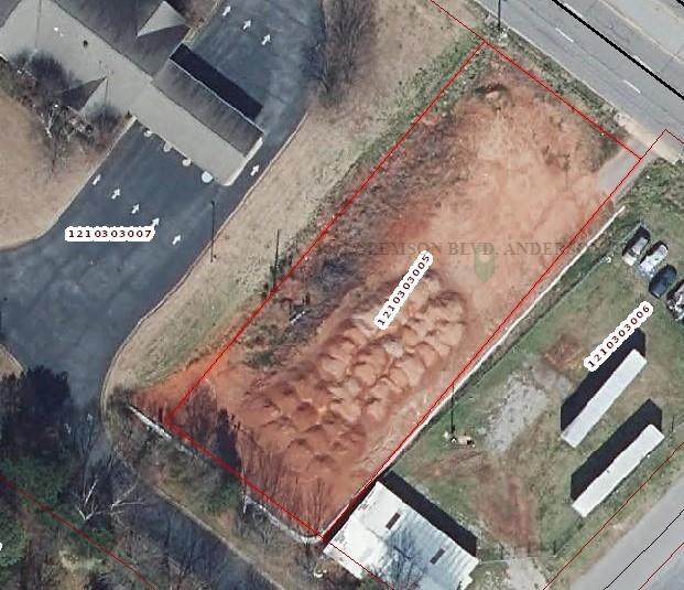 4003 Clemson Boulevard - Photo 1