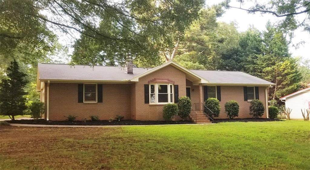 1418 Old Ivy Road - Photo 1