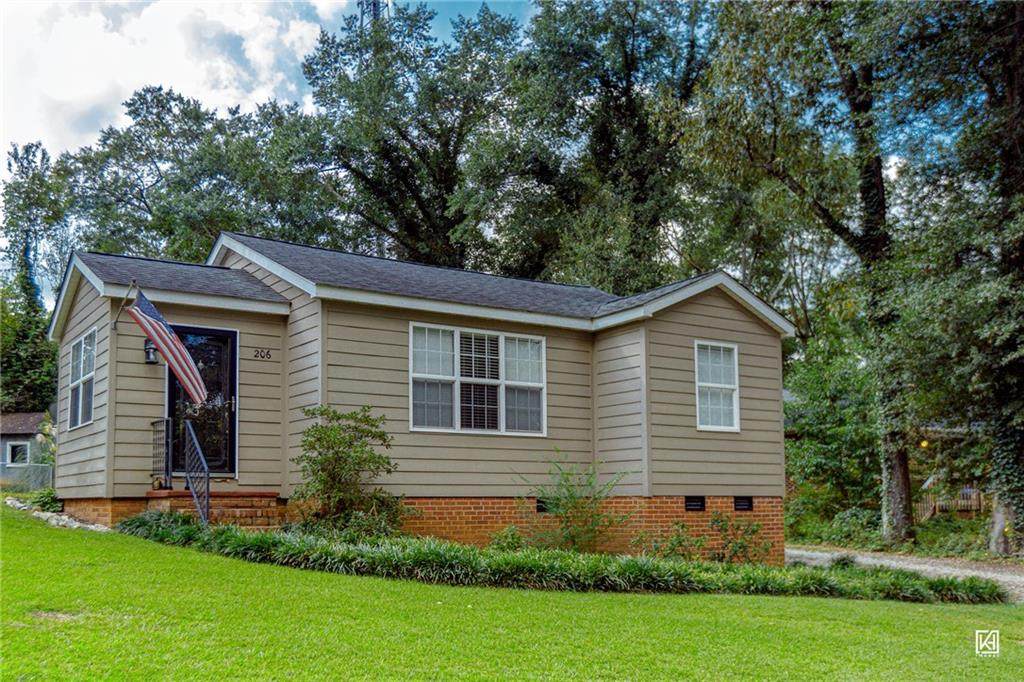 206 Pine Lane - Photo 1