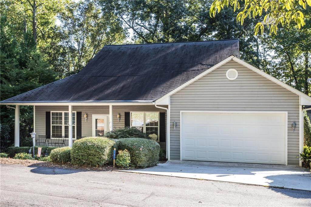 302 Point Place - Photo 1