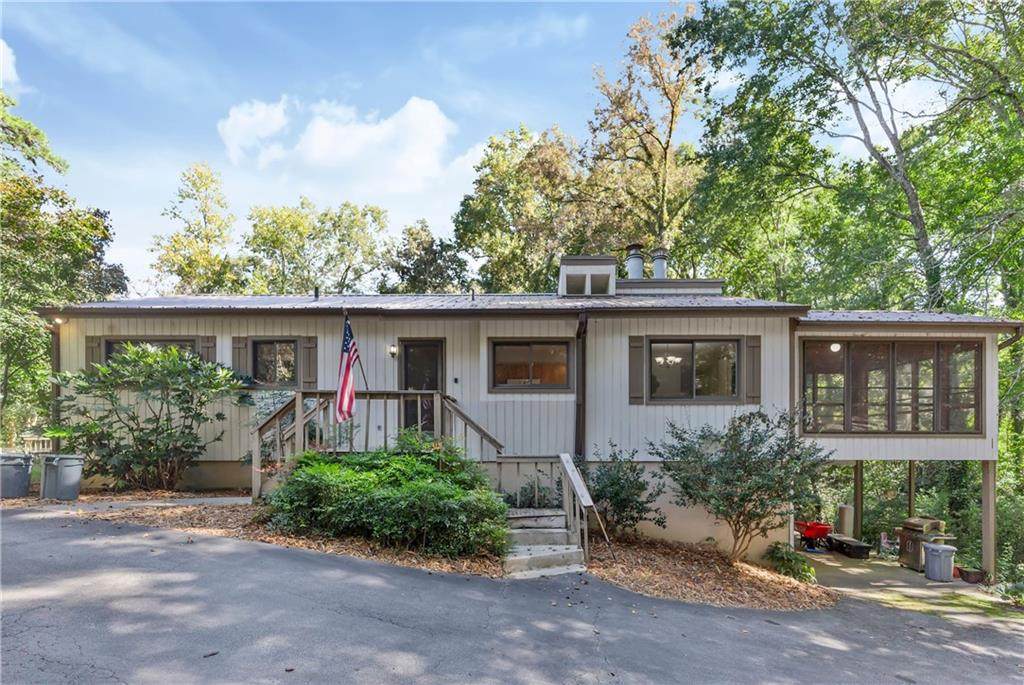 514 Hartwell Drive - Photo 1