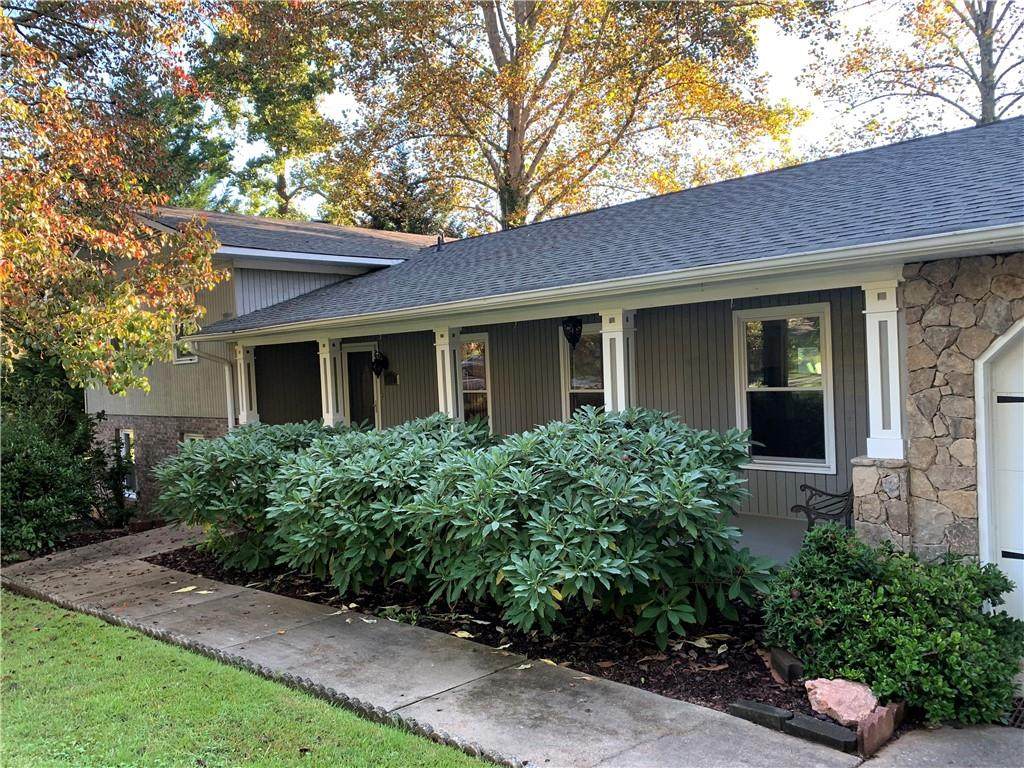 322 Hillandale Road - Photo 1