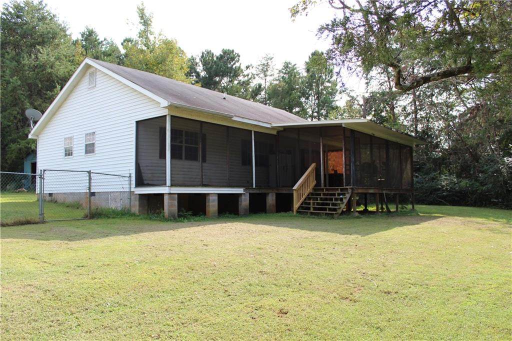 104 Latimer Road - Photo 1