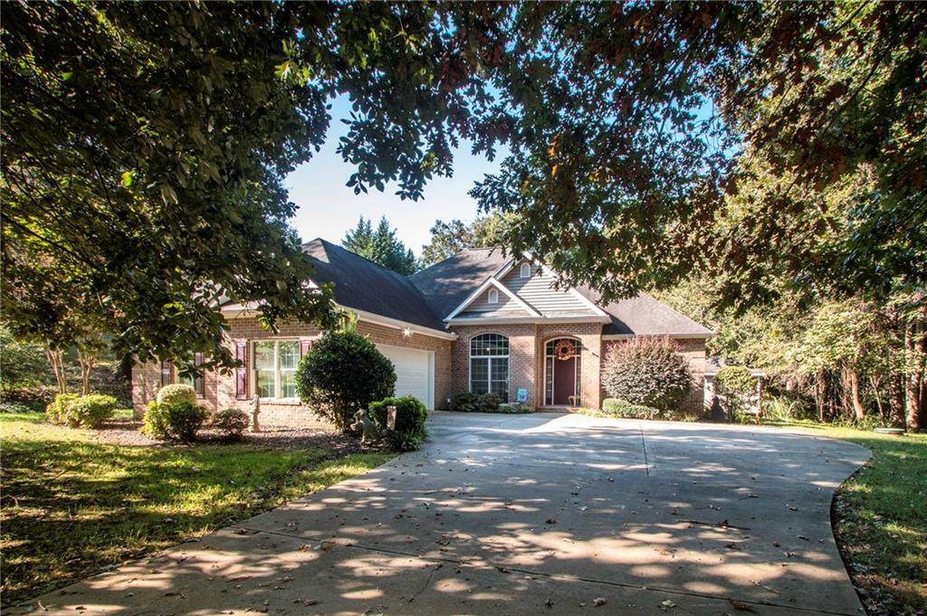 402 Autumn Trace - Photo 1