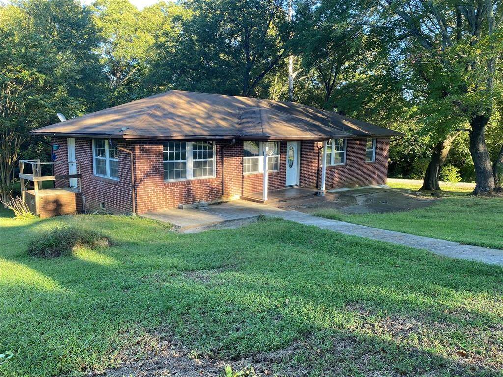 300 Azalea Drive - Photo 1