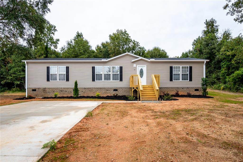 105 Twin Oaks Court - Photo 1