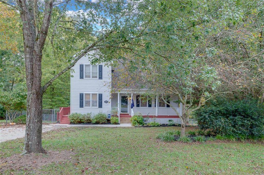 121 Emerald Court - Photo 1