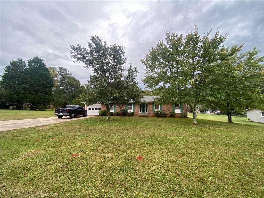 1424 E. Calhoun Street - Photo 1