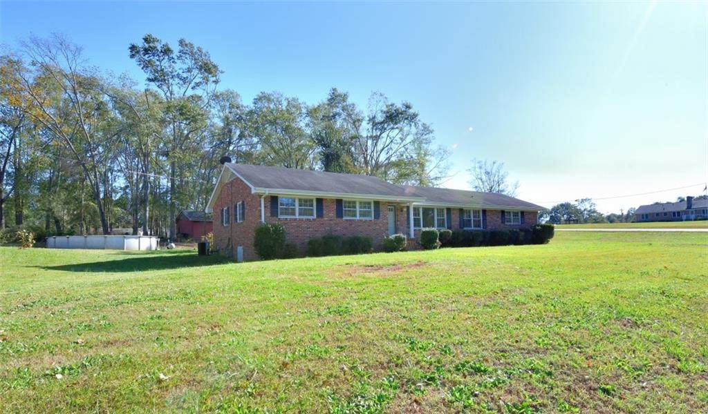 200 Crescent Drive - Photo 1