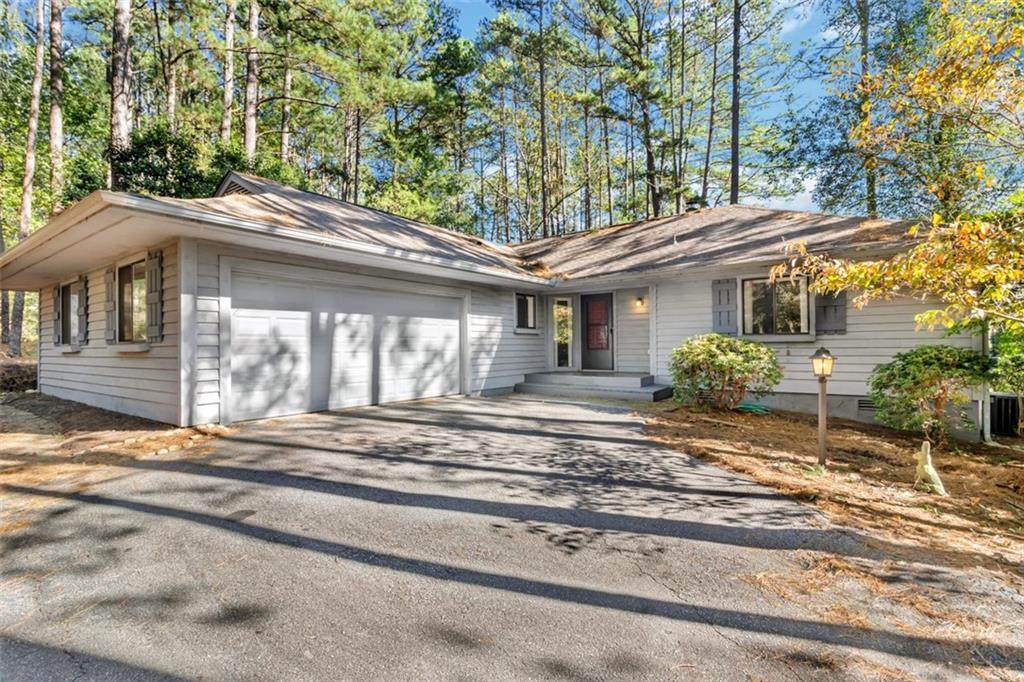 7 Golf Green Lane - Photo 1