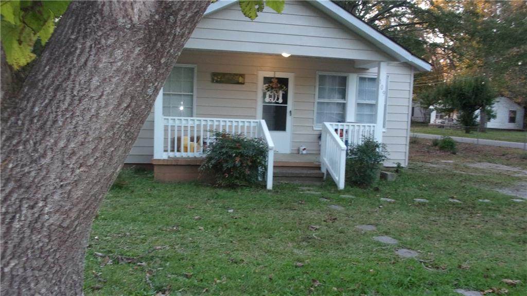 109 Deering Street - Photo 1